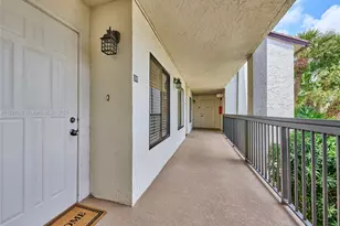 5380 Cedar Lake Dr, Boynton Beach, FL 33437 - Photo 5