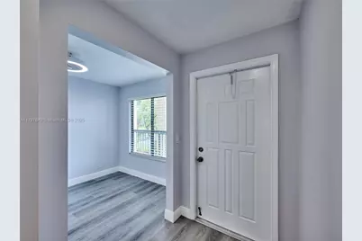 5380 Cedar Lake Dr #204, Boynton Beach, FL 33437 - Photo 15