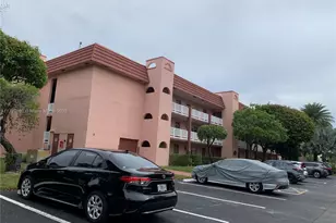 9621 Sunrise Lakes Blvd, Sunrise, FL 33322 - Photo 21