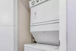 550 Okeechobee Blvd, West Palm Beach, FL 33401 - Photo 13