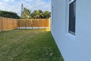 29196 SW 163rd Ct, Homestead, FL 33033 - Photo 1