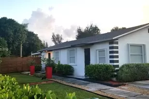 1291 NE 146th St, Miami, FL 33161 - Photo 1