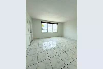 1100 NE 191st St #25E, Miami, FL 33179 - Photo 7