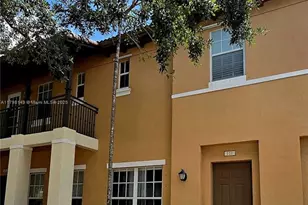 531 SW 147th Ave, Pembroke Pines, FL 33027 - Photo 3