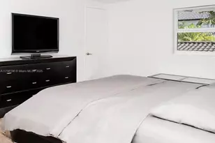 2055 Keystone Blvd, North Miami, FL 33181 - Photo 23