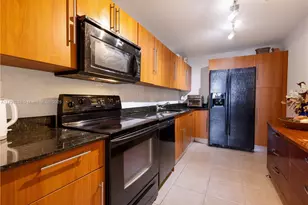 3001 S Ocean Dr, Hollywood, FL 33019 - Photo 11