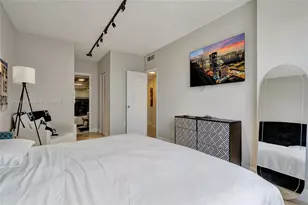 1980 S Ocean Dr, Hallandale Beach, FL 33009 - Photo 21