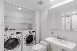 3530 Mystic Pointe Dr, Aventura, FL 33180 - Photo 41