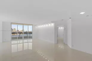 3530 Mystic Pointe Dr, Aventura, FL 33180 - Photo 15