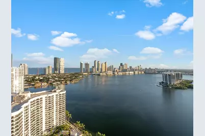 3530 Mystic Pointe Dr #3310 (LPH10), Aventura, FL 33180 - Photo 5