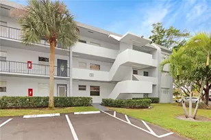 8360 Sands Point Blvd, Tamarac, FL 33321 - Photo 3