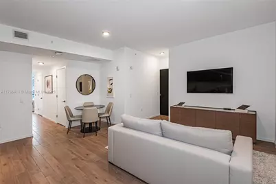 398 NE 5th St #2415, Miami, FL 33132 - Photo 15