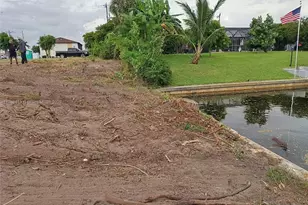 3117 Santa Barbara Blvd, Cape Coral, FL 33914 - Photo 15