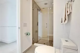 4111 S Ocean Dr, Hollywood, FL 33019 - Photo 23