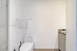 4111 S Ocean Dr, Hollywood, FL 33019 - Photo 25