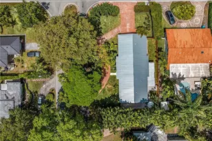 615 NE 115th St, Biscayne Park, FL 33161 - Photo 61