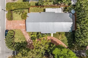 615 NE 115th St, Biscayne Park, FL 33161 - Photo 63