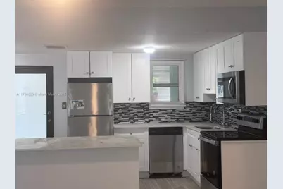 209 SW 5th St, Dania Beach, FL 33004 - Photo 7