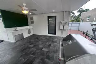 209 SW 5th St, Dania Beach, FL 33004 - Photo 3