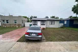209 SW 5th St, Dania Beach, FL 33004 - Photo 1