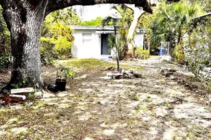 2515 NW 52nd St, Miami, FL 33142 - Photo 11