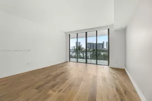 3300 NE 188th St, Aventura, FL 33180 - Photo 5