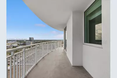 1745 E Hallandale Beach Blvd #2007W, Hallandale Beach, FL 33009 - Photo 15