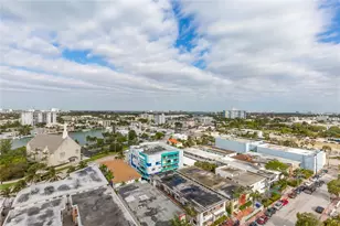 401 69th St, Miami Beach, FL 33141 - Photo 25