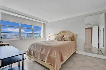 137 Golden Isles Dr #1105, Hallandale Beach, FL 33009 - Photo 31