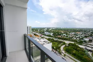 229 SW 9th St, Miami, FL 33130 - Photo 3