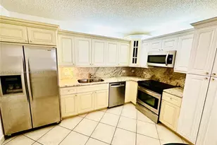 8855 Collins Ave, Surfside, FL 33154 - Photo 13