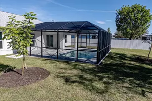 624 NW 15th St, Cape Coral, FL 33993 - Photo 27