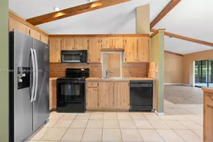 8400 NW 52nd St, Lauderhill, FL 33351 - Photo 13
