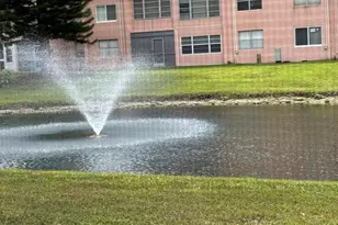 9420 Sunrise Lakes Blvd, Sunrise, FL 33322 - Photo 29