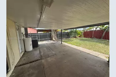 5154 NW 194th Ln, Miami Gardens, FL 33055 - Photo 11