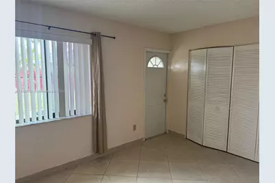 5154 NW 194th Ln, Miami Gardens, FL 33055 - Photo 7
