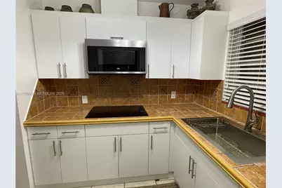 63 NW 51st Ave #63, Miami, FL 33126 - Photo 15