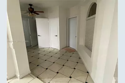 63 NW 51st Ave #63, Miami, FL 33126 - Photo 9
