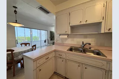 1700 Pierce St #702, Hollywood, FL 33020 - Photo 11
