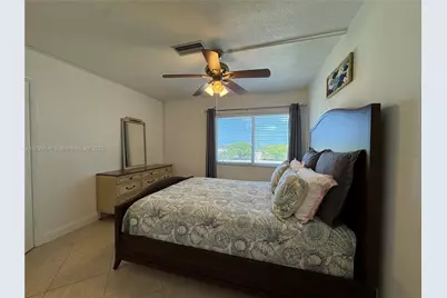 1700 Pierce St #702, Hollywood, FL 33020 - Photo 15