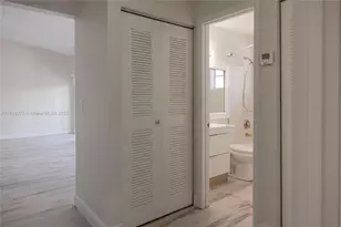 10121 NW 51st Ln, Doral, FL 33178 - Photo 19