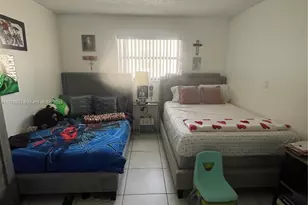 8145 NW 7th St, Miami, FL 33126 - Photo 17