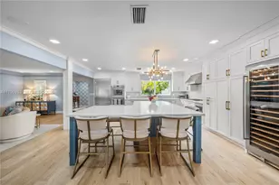 725 Vilabella Ave, Coral Gables, FL 33146 - Photo 11
