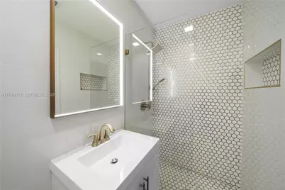 725 Vilabella Ave, Coral Gables, FL 33146 - Photo 31