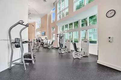 1900 N Bayshore Dr #2307, Miami, FL 33132 - Photo 17