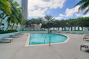 1900 N Bayshore Dr, Miami, FL 33132 - Photo 15