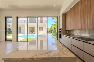 4231 SW 10th St, Miami, FL 33134 - Photo 31