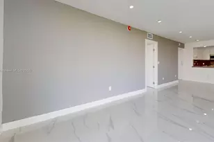 3625 N Country Club Dr, Aventura, FL 33180 - Photo 5