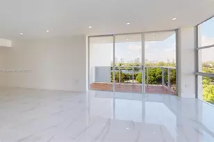 3625 N Country Club Dr, Aventura, FL 33180 - Photo 13