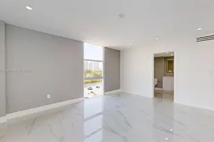 3625 N Country Club Dr, Aventura, FL 33180 - Photo 41